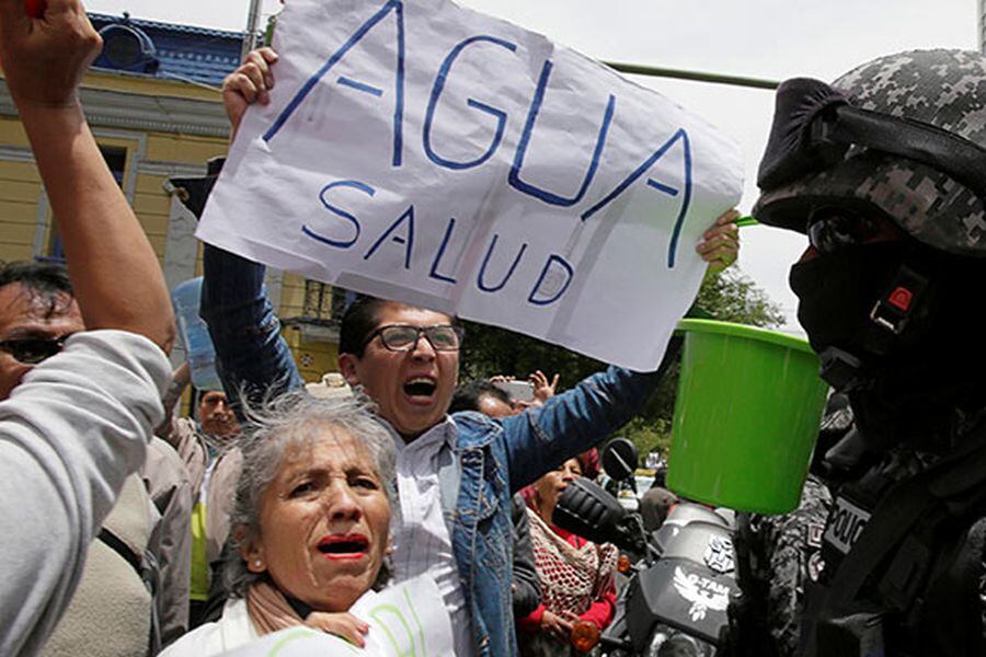 Protestan Contra Gobierno De Evo Morales Por Racionamientos De Agua En