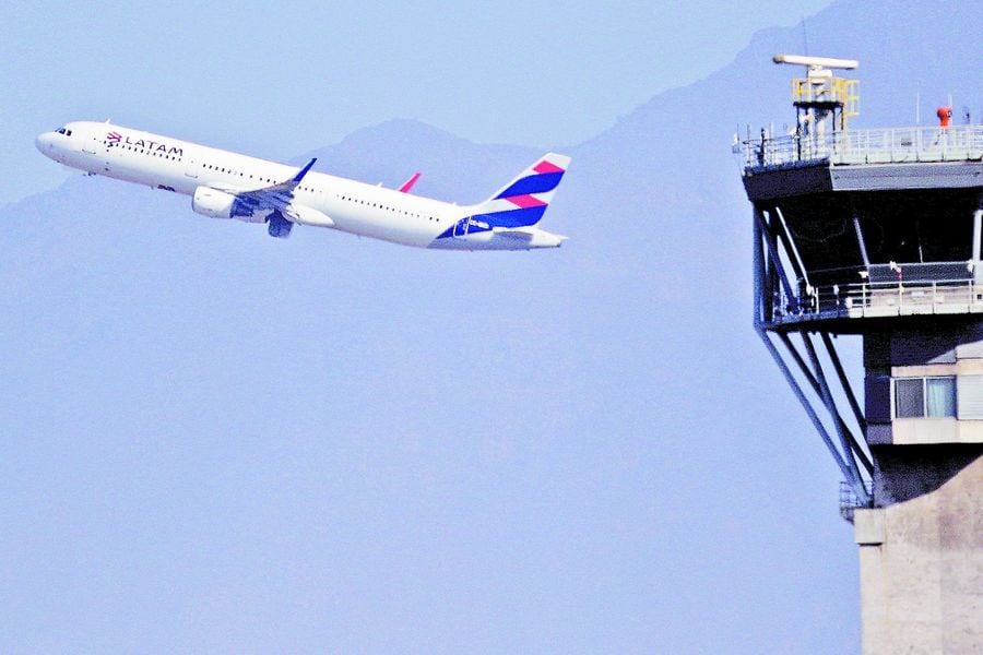 Los minutos de terror de un vuelo Latam a Sídney La Tercera