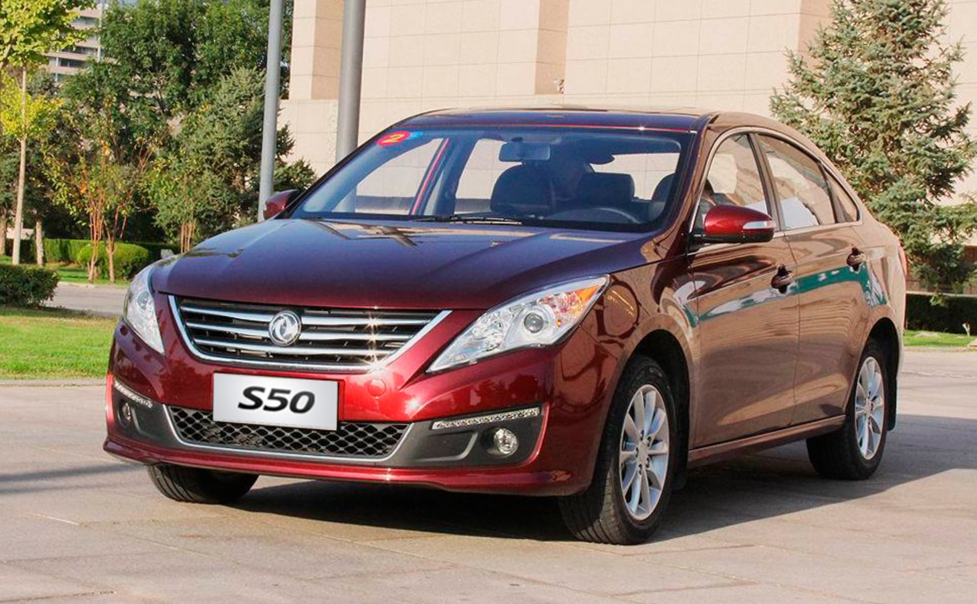 Dongfeng S50