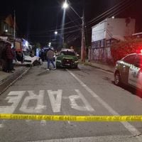 Persecución policial en Puente Alto deja dos carabineros heridos y tres casas dañadas