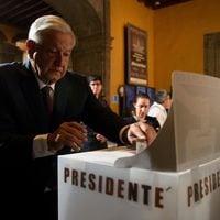 Victoria de Morena deja en compleja situación a partidos tradicionales de México