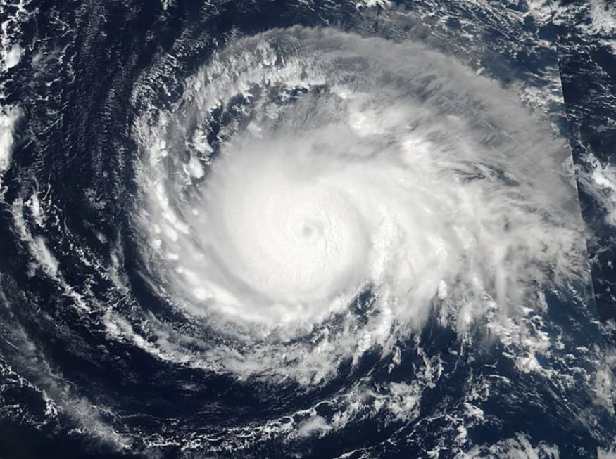 triángulo de las bermudas huracán