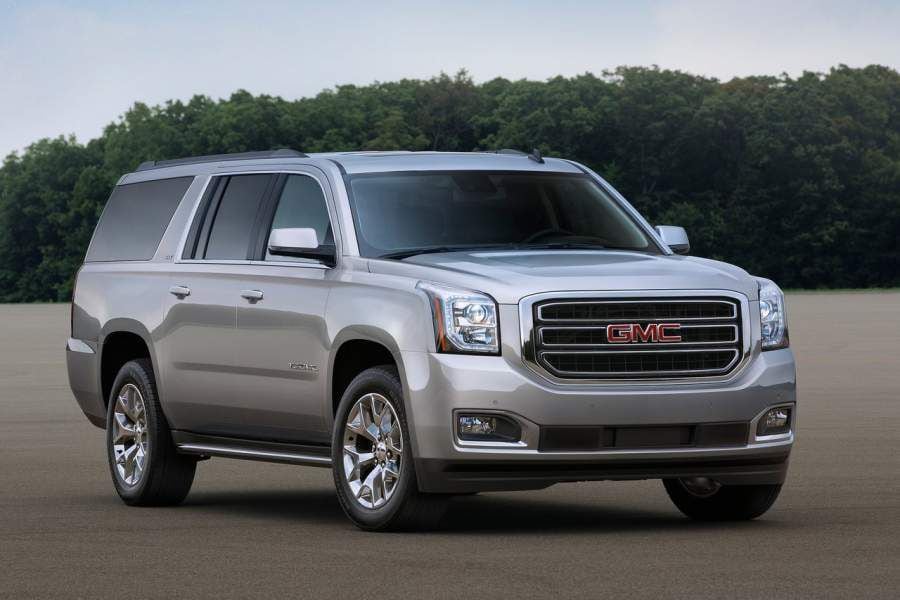 GMC-Yukon_XL-2015-1280-01-900x600.jpg