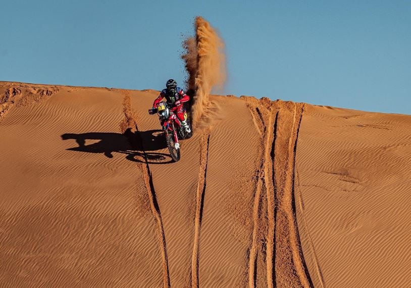 Pablo Quintanilla recortó la diferencia en la clasificación general del Dakar 2023.