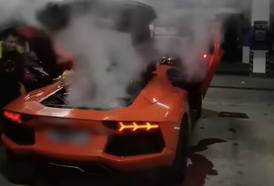 Lamborghini fundido