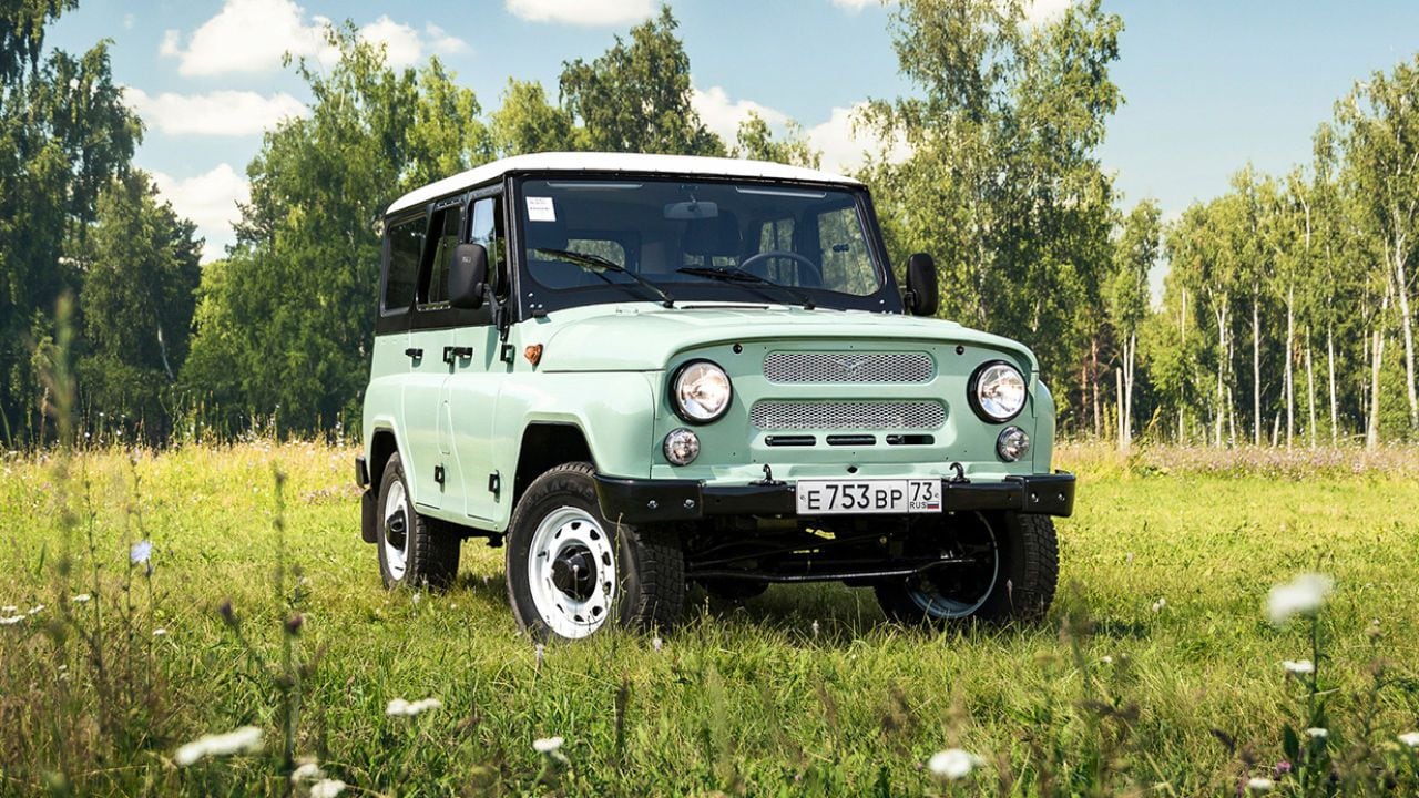 UAZ Hunter