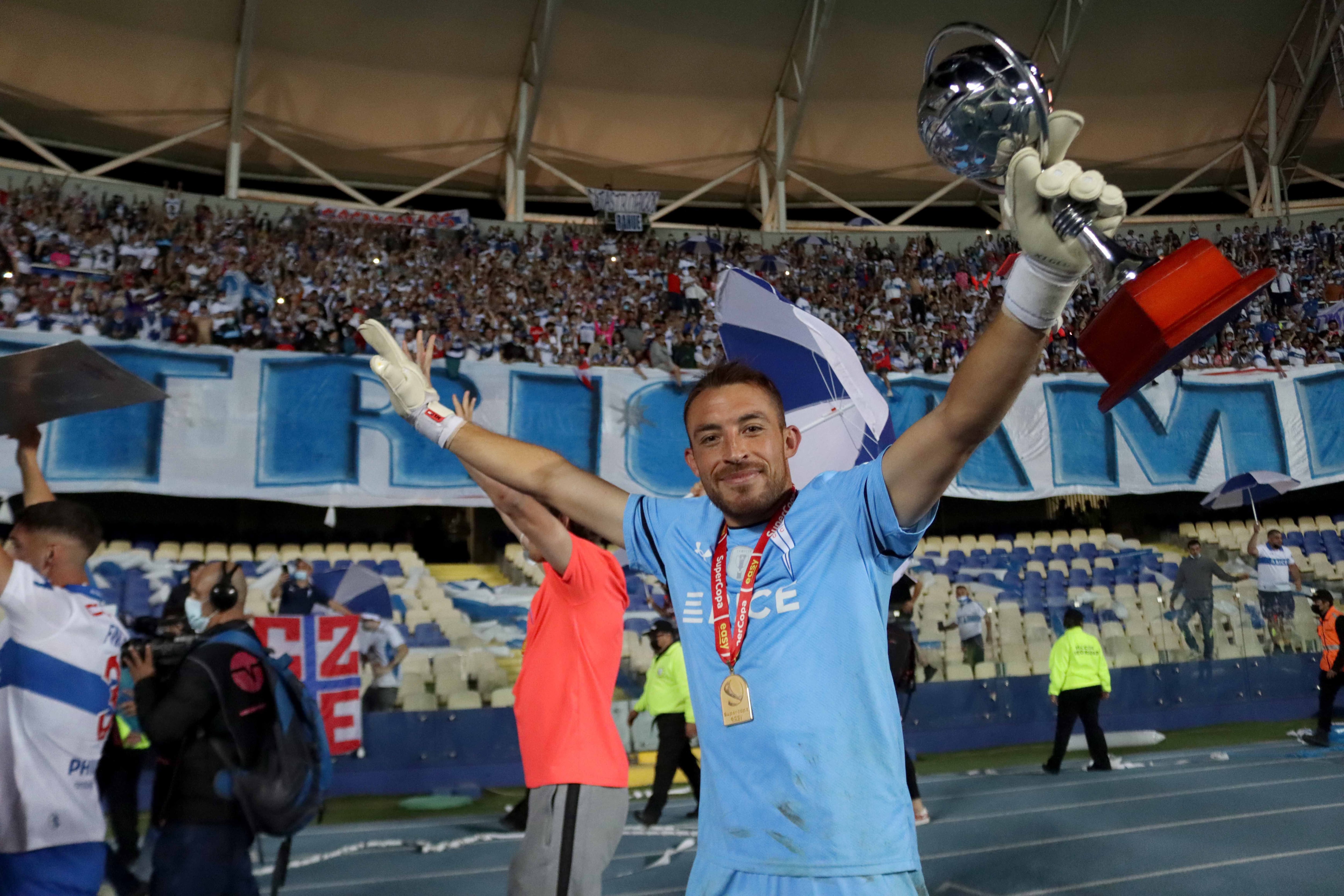 Sebastián "Zanahoria" Pérez fue figura en la conquista de la Supercopa 2021 por parte de Universidad Católica.