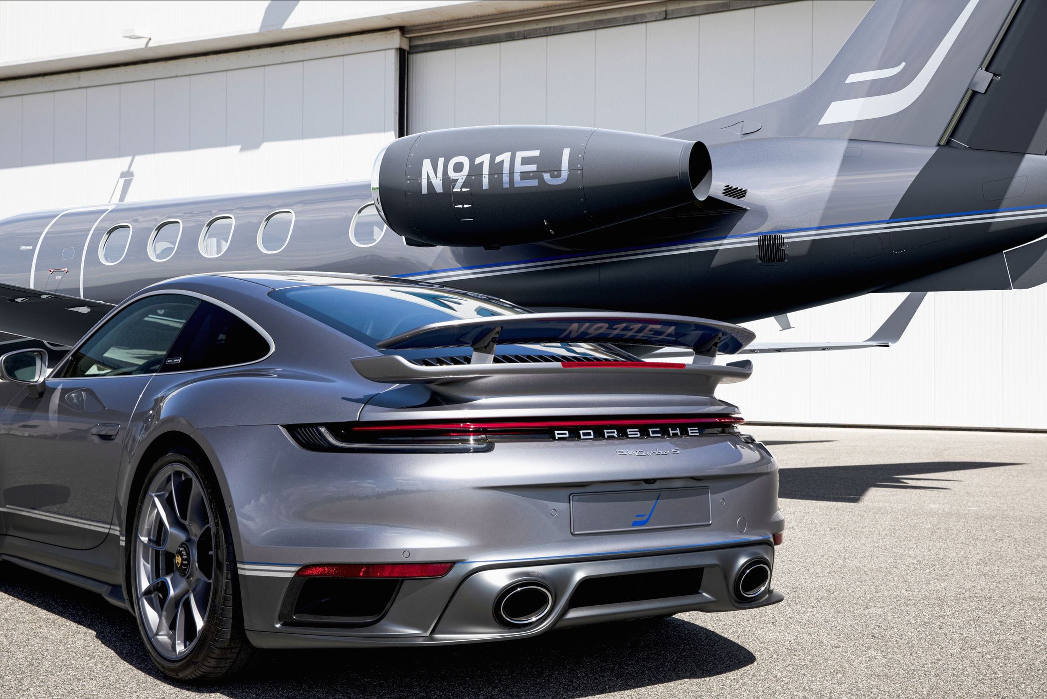 Porsche Embraer