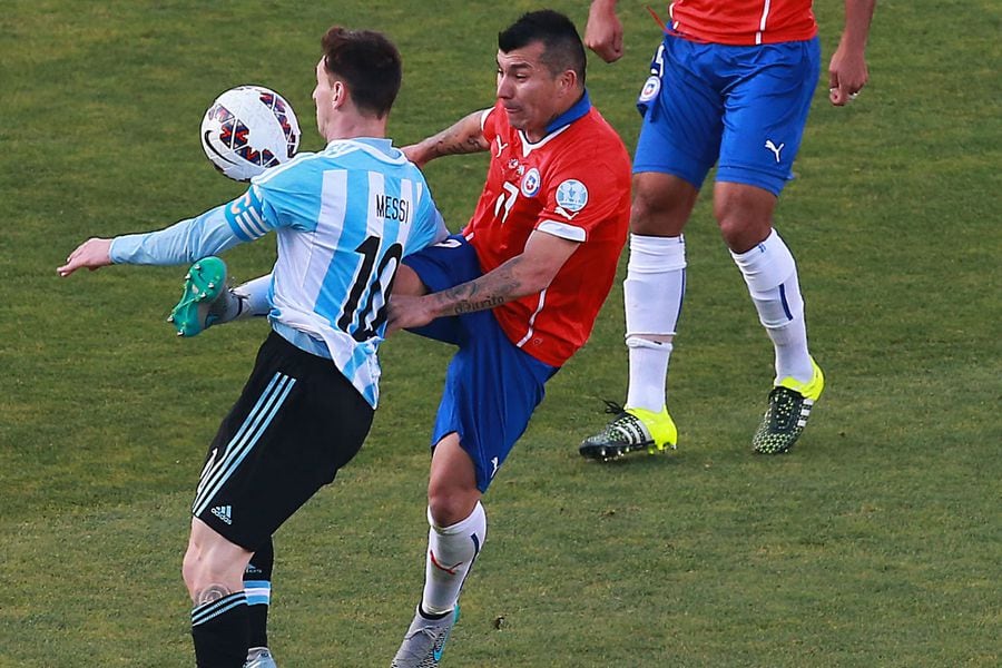 Gary Medel El Perro Salvaje De La Seleccion La Tercera