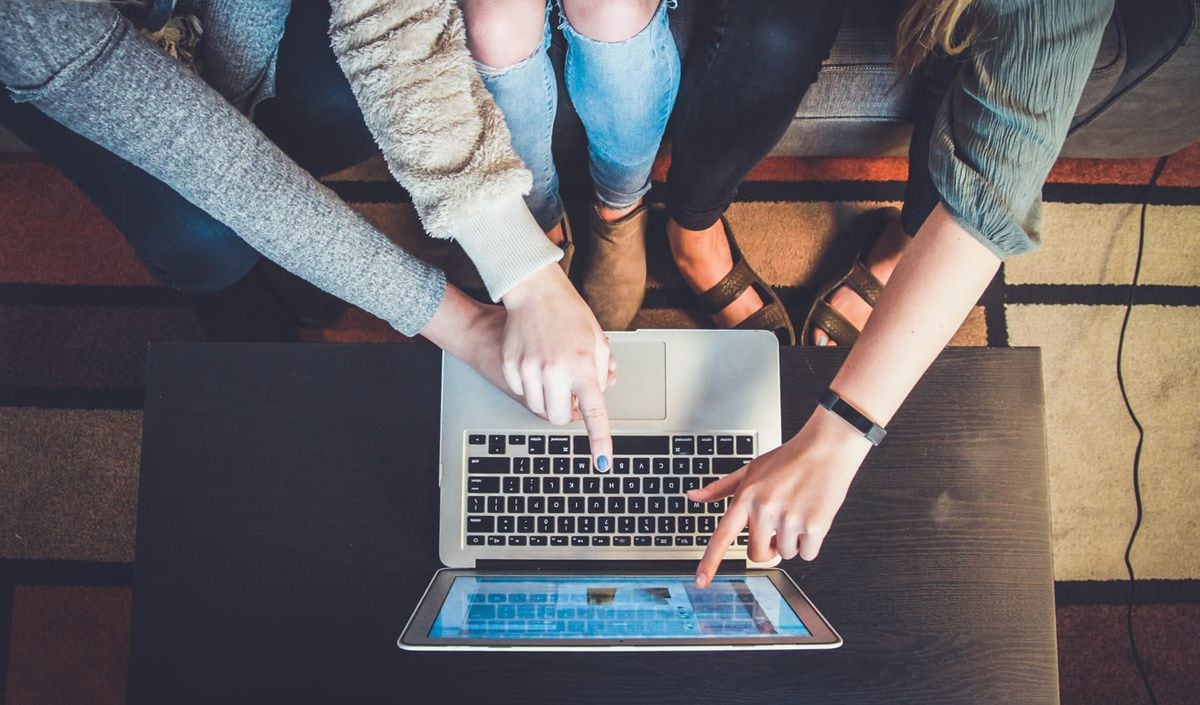 trabajo-en-equipo-mujeres.jpg