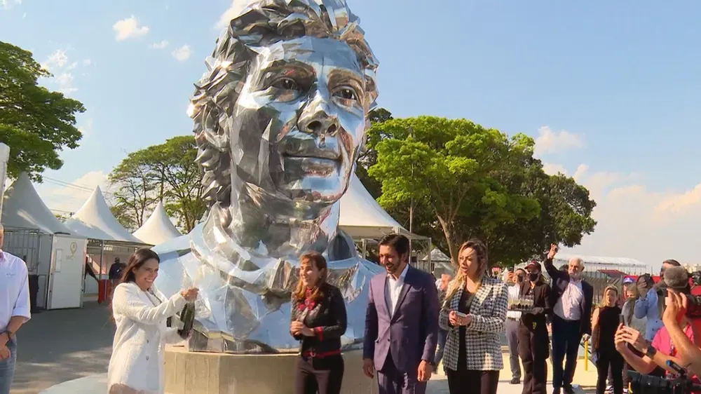 Escultura de Senna