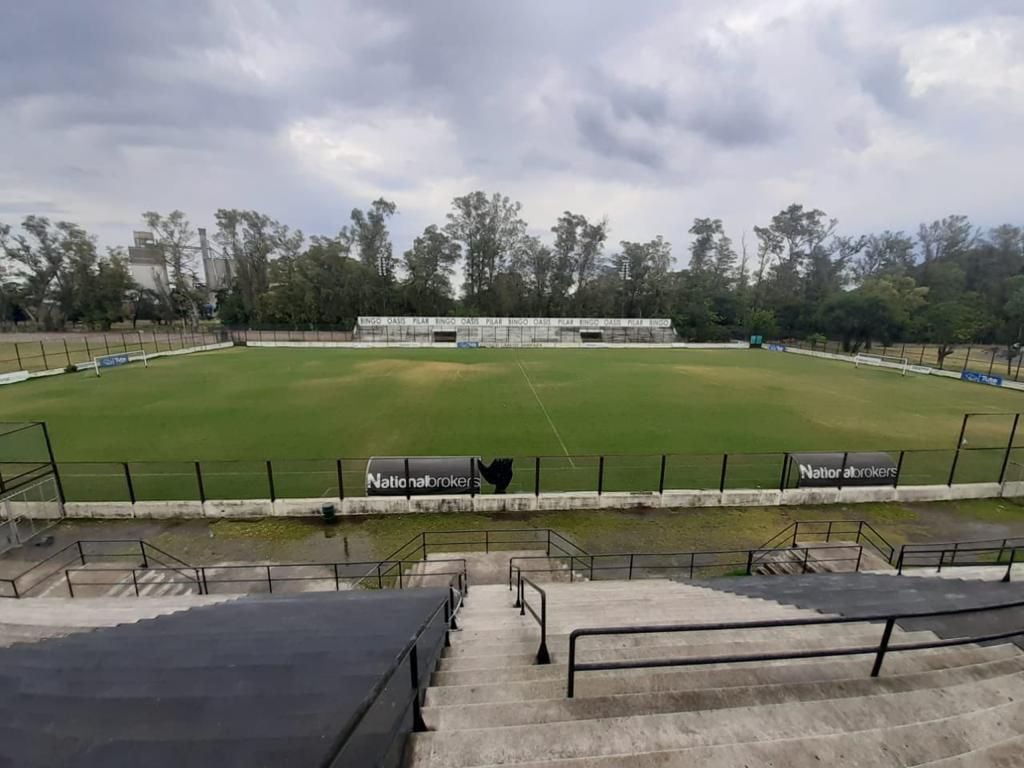 Estadio Carlos Barraza Pilar