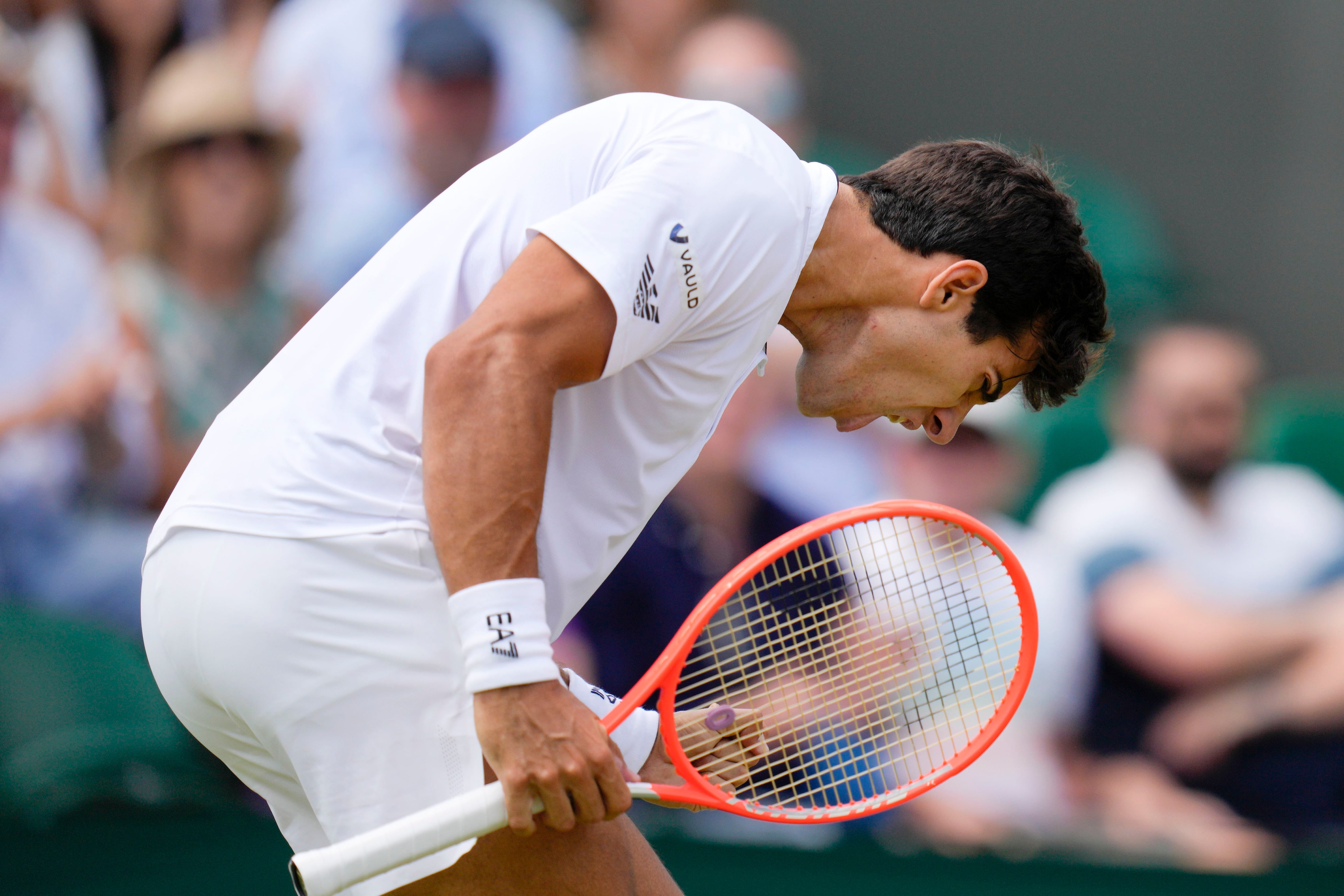 Cristian Garin festejando un punto.