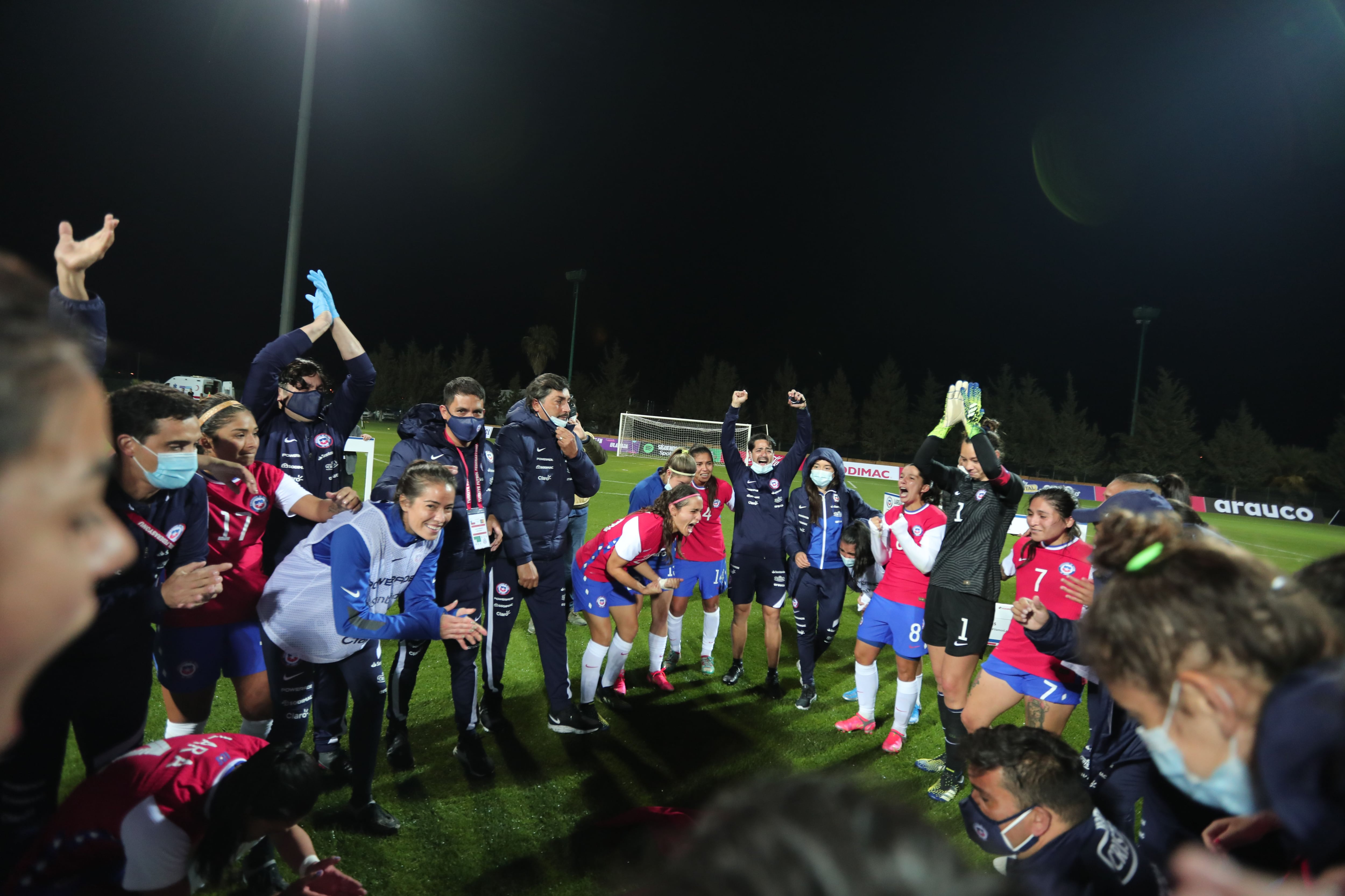 chile femenino