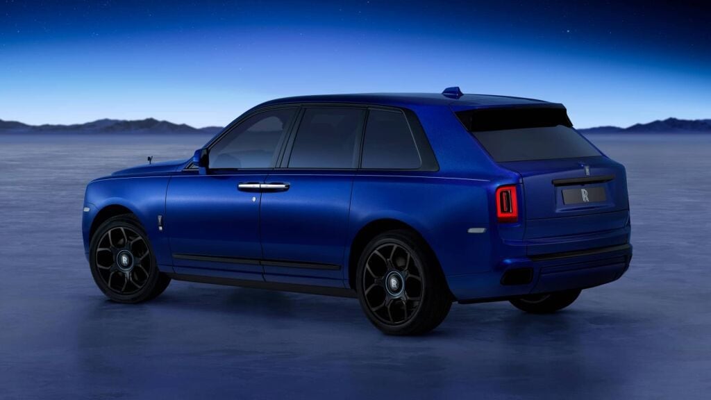 Rolls-Royce Black Badge Cullinan Blue Shadow