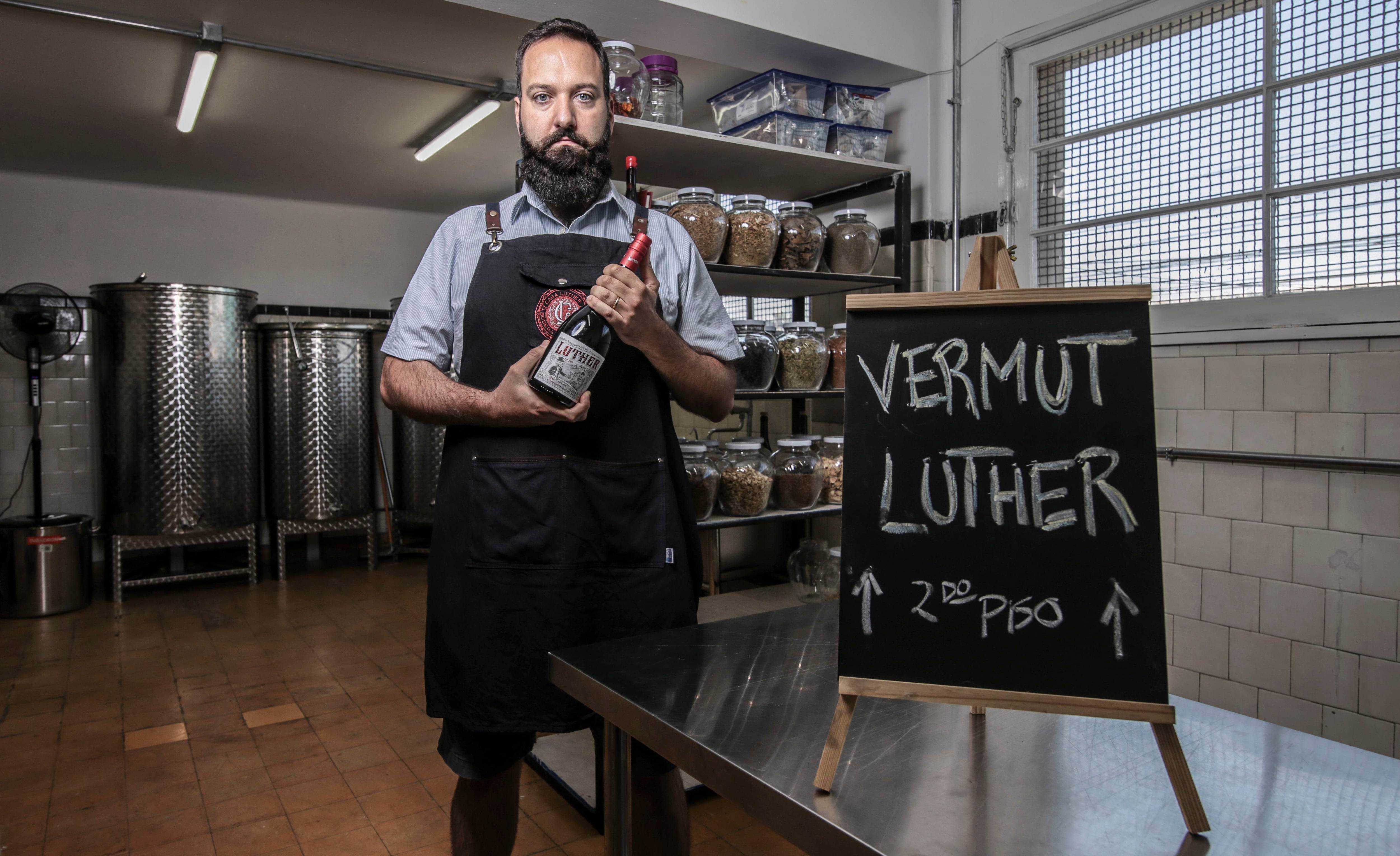 Jaime Lavín, de Vermut Luther, en Factoría Franklin