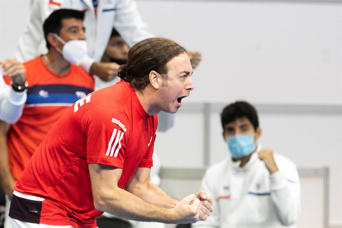 Massú, durante uno de los partidos de Chile en la Copa Davis.