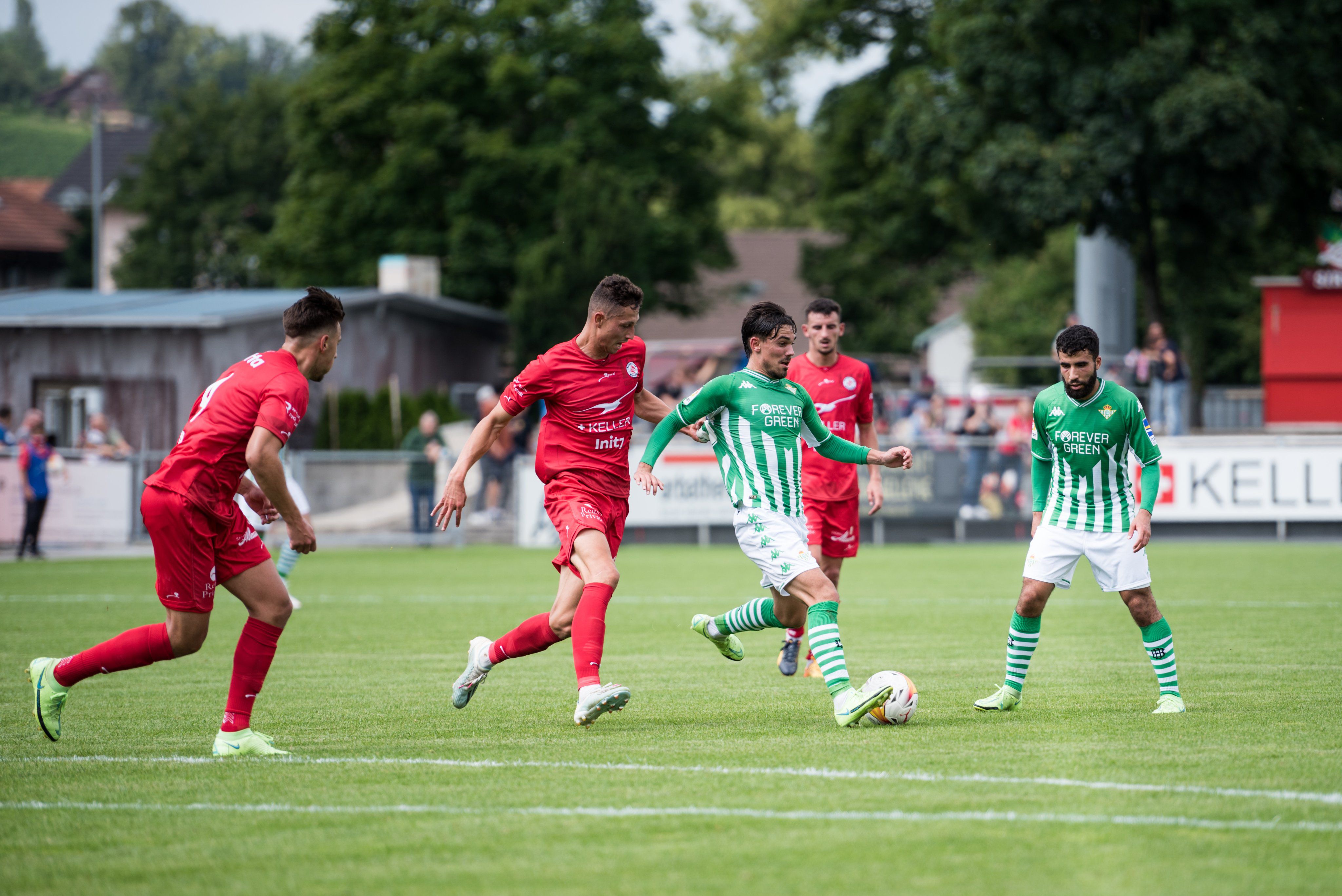 El Real Betis de Manuel Pellegrini derrotó por 4-0 al Winterthur FC en el primer amistoso de la pretemporada.