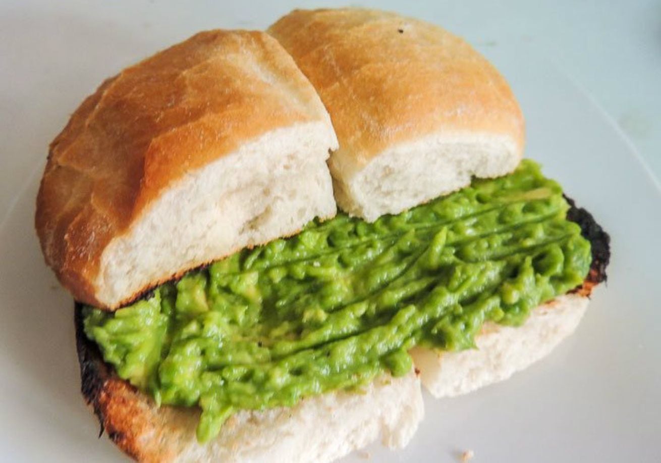 ¿El pan con palta es de Chile o Estados Unidos? El debate por la lista de los mejores sándwiches del mundo según Taste Atlas