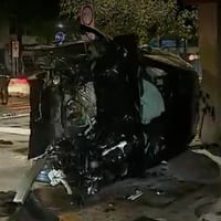 ¿Por qué se cayó el motor de un auto después del choque que ocurrió en Providencia?