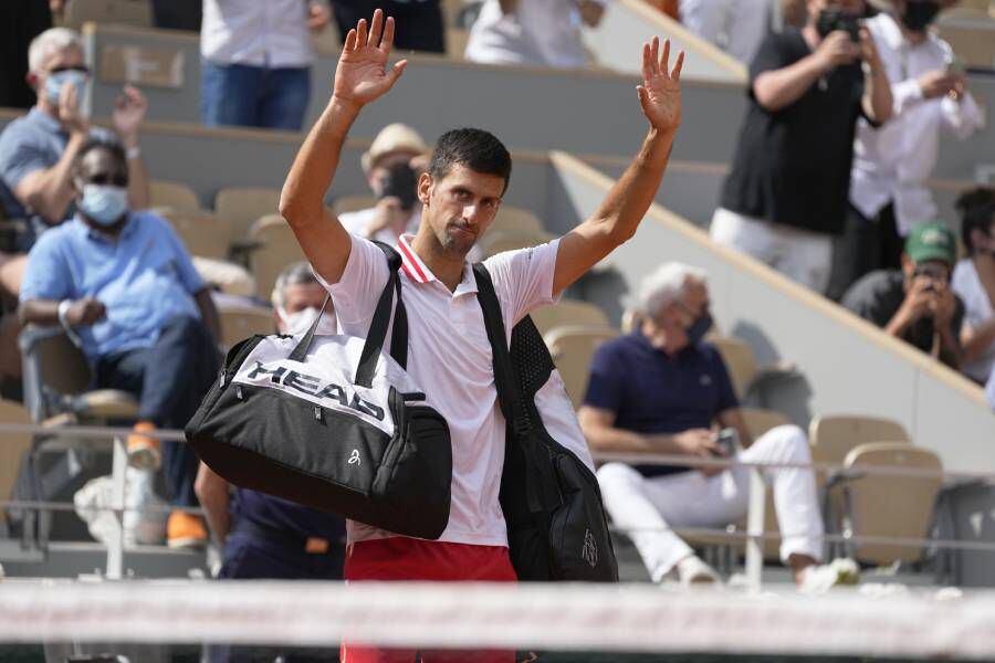 Novak Djokovic avanzó a los cuartos de final de Roland Garros.