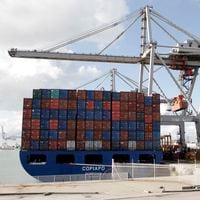 Tarifas navieras: Hapag Lloyd sube estimación de beneficios y Vapores podría ganar más de US$900 millones este año