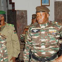 Aumenta presión internacional y amenazas de acciones militares sobre los golpistas de Níger