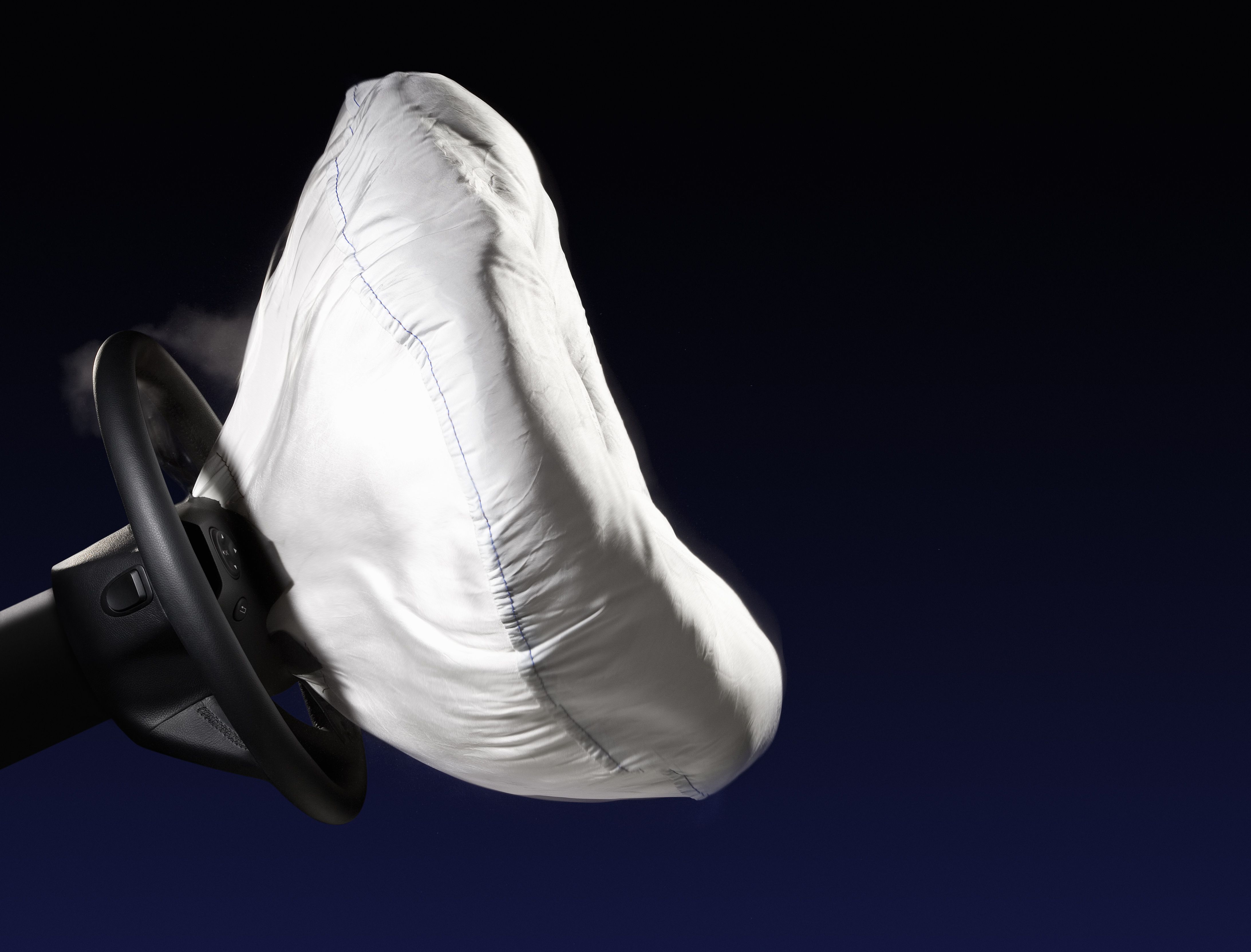 Mercedes-Benz airbag