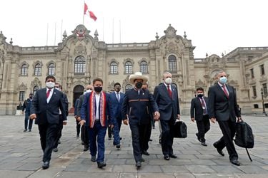 La Postura Del Senado Sobre El Cuarto Retiro En El Oficialismo Se Alinean Con El Rechazo Y En La Oposicion Crecen Las Dudas La Tercera