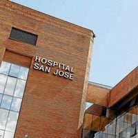 Rebelión en el Hospital San José: en carta abierta médicos piden renuncia del director 