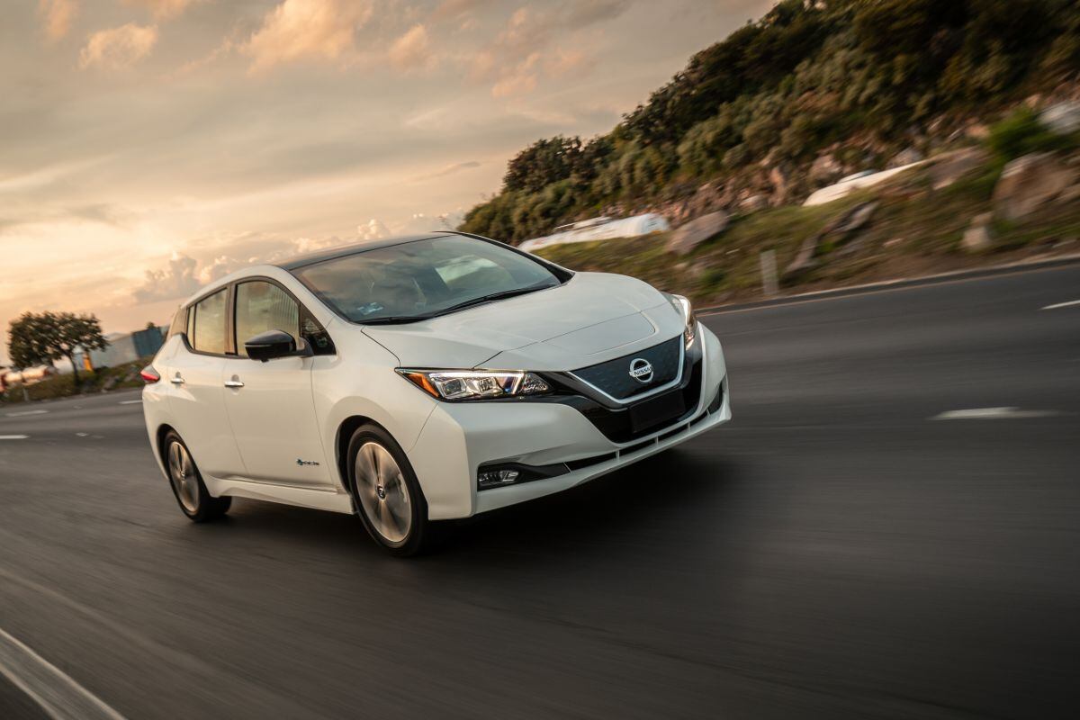 Nissan-Leaf-8.jpg