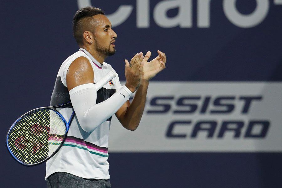 Kyrgios Lo Hace De Nuevo: Gana Un Punto Con Un Extraño Ace - La Tercera