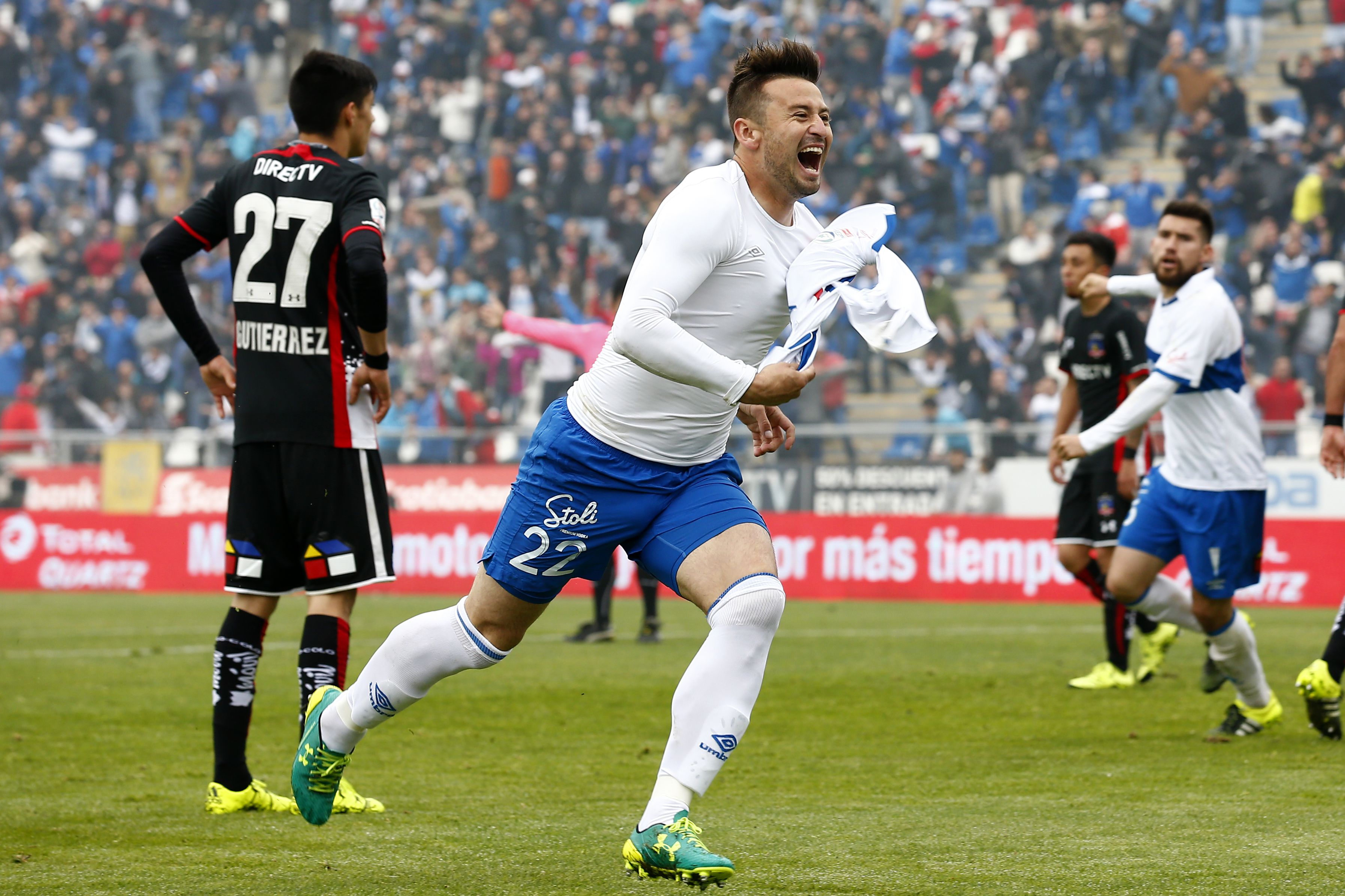 A los 96', Roberto Gutiérrez le dio el triunfo a Universidad Católica sobre Colo Colo, en el Apertura 2015-2016, en San Carlos de Apoquindo.