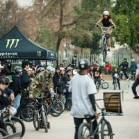 El Día Mundial del BMX Freestyle se festeja en todo Santiago
