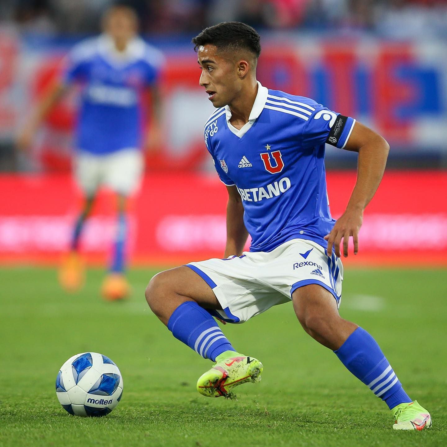 Lucas Assadi jugó media hora en el clásico universitario.