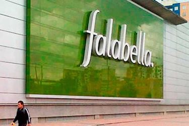 Falabella avanza en su salida de Argentina y anuncia el cierre de las últimas tiendas por departamento que tenía en ese país