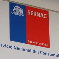 Sernac oficia a representante de Under Armour en Chile tras cancelación de compras del Cyber Day