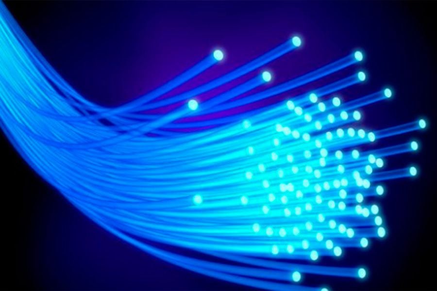 Especial Comunicaciones ópticas (II): Qué es una fibra óptica y