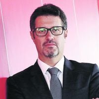 Economista jefe de Banco Santander y financiamiento del plan fiscal: “Gran parte del fondo se financiará con deuda”
