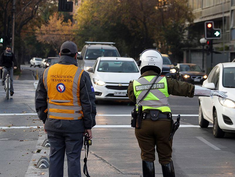 Comienza a regir la restriccion vehicular para este año