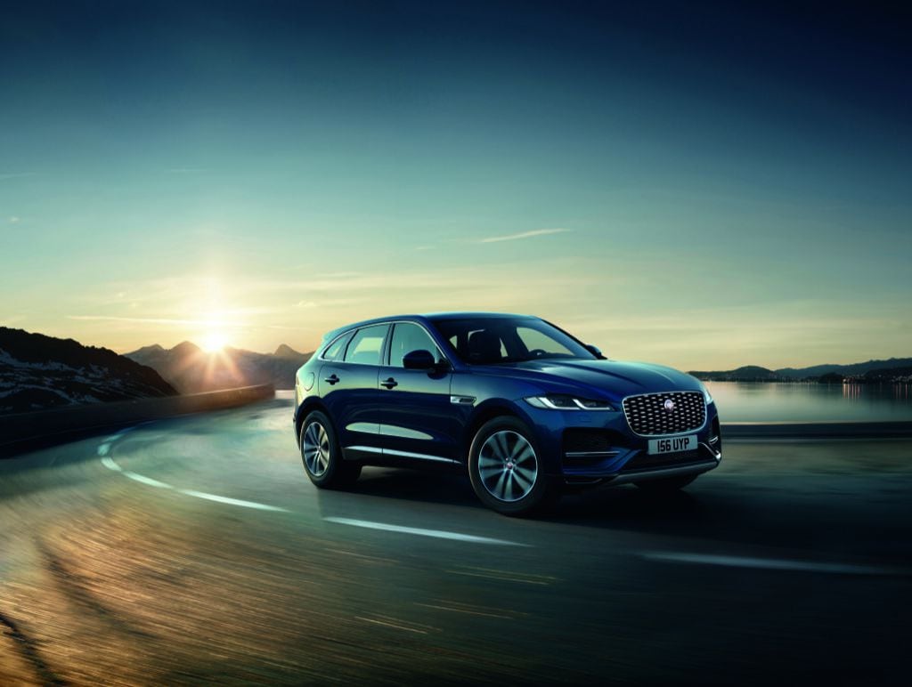 Jaguar F-Pace: el lujo moderno se actualiza con más equipamiento