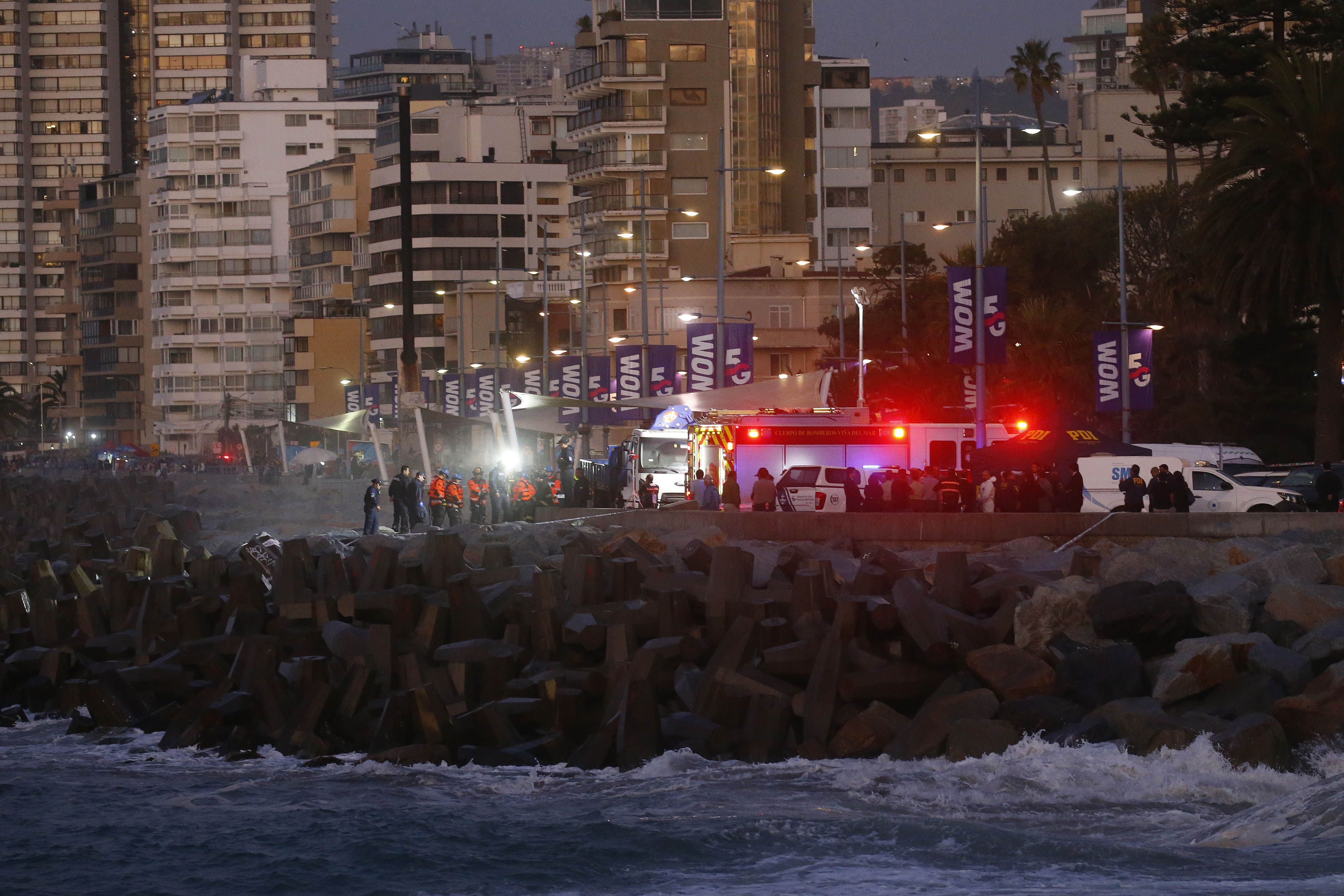 Encuentran cuerpo de hombre en roqueríos de Viña del Mar - La Tercera