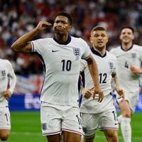 La cotizada Inglaterra gana con lo justo y no convence en su debut por la Eurocopa