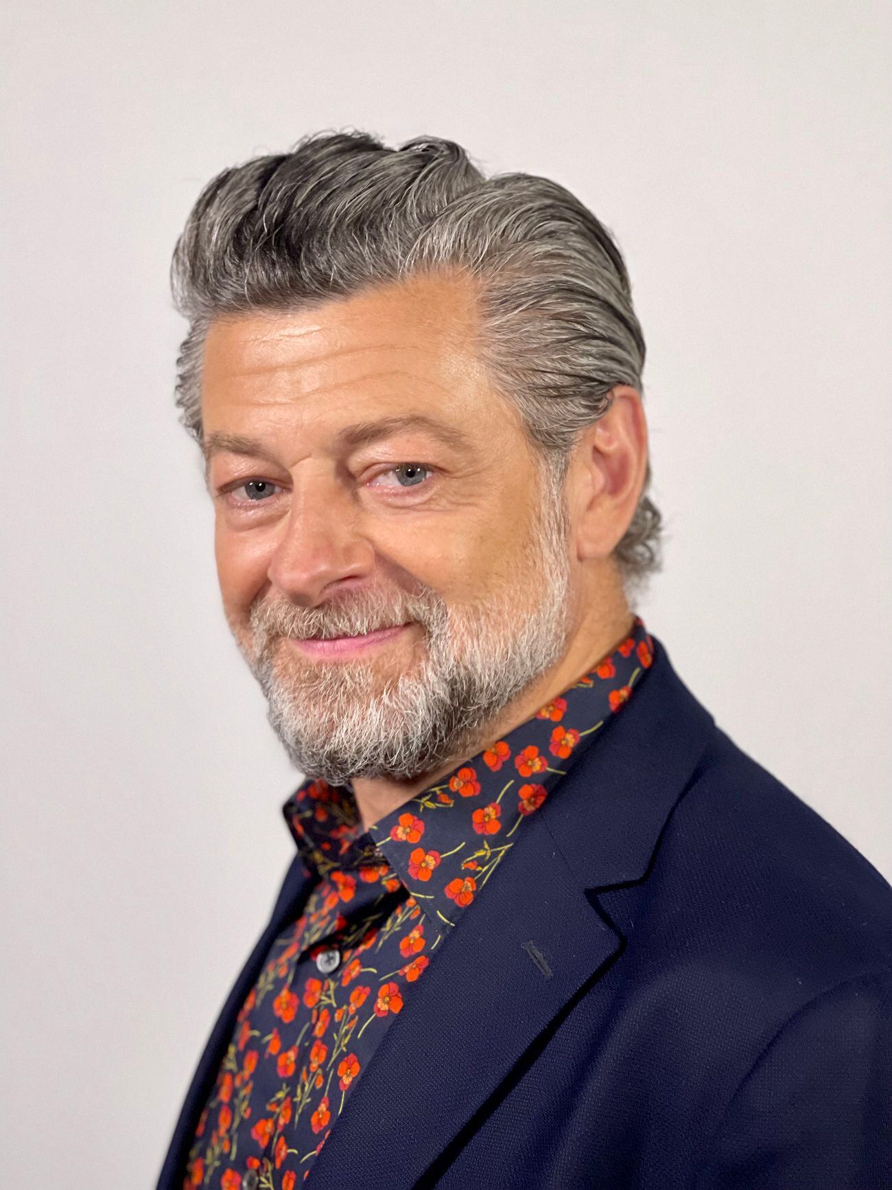 Andy Serkis dice que le encantaría volver para las nuevas