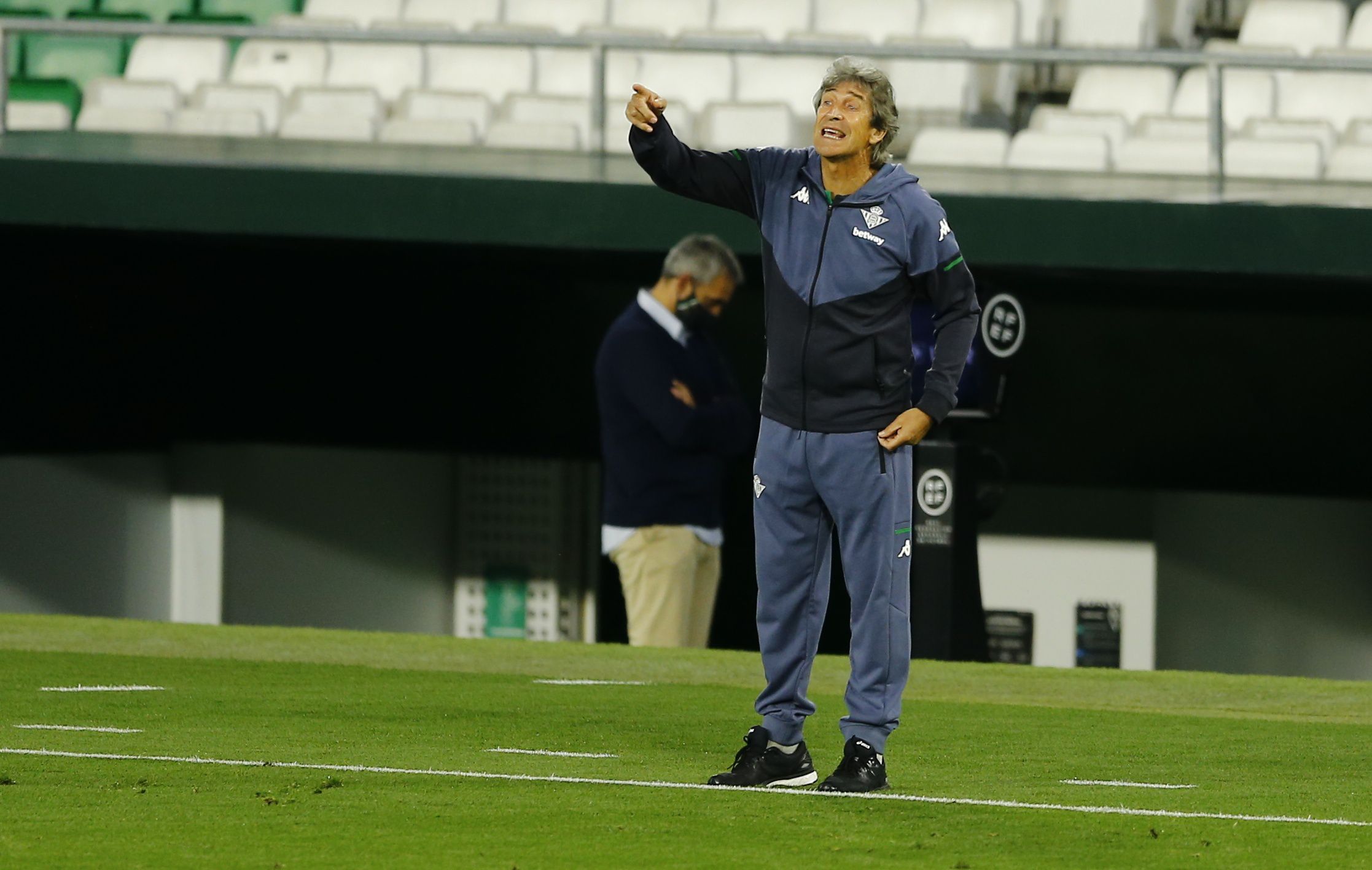 Manuel Pellegrini se sumó a las críticas contra la Superliga Europea.