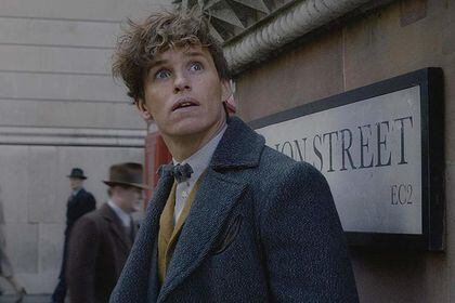 Eddie Redmayne quiere que Hagrid aparezca en Fantastic Beasts - La