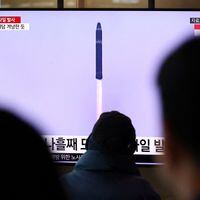 Corea del Norte dispara varios misiles balísticos al mar de Japón
