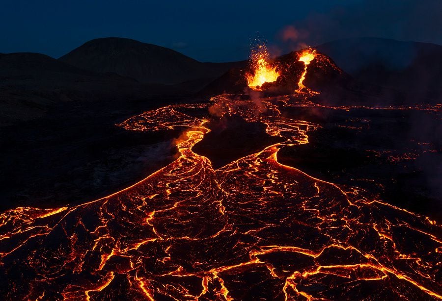 La erupción de un volcán abre una rara ventana a la Tierra bajo nuestros pies