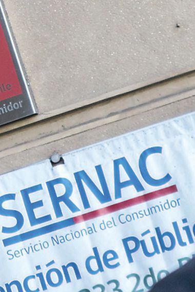 SERNAC demanda colectivamente a La Polar por refinanciamiento no informado  al realizar cambio de tarjeta de crédito - SERNAC: Noticias