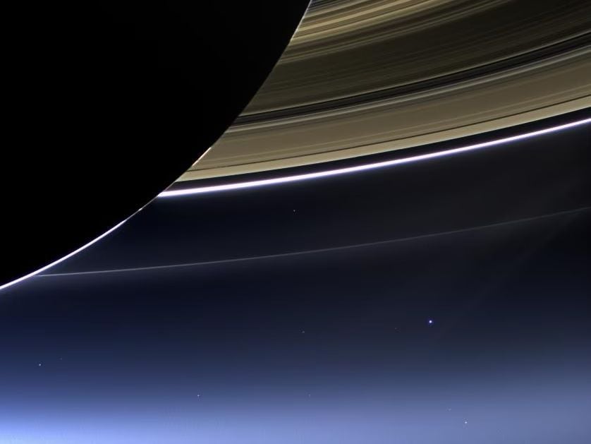 Tierra desde Saturno